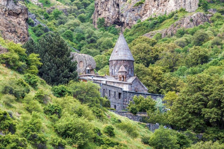 Armenia Geghard Monastery P5sgxld