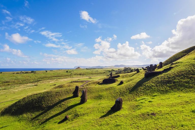 Easter Island Rano Raraku Pkl4j2r