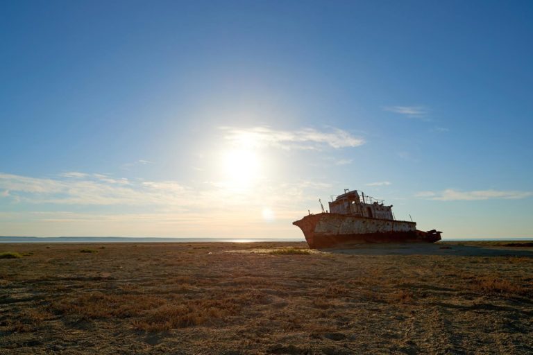 Kazakhstan Aral Sea 1010959825