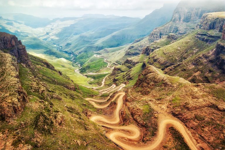 Lesotho Sani Pass 1050319157