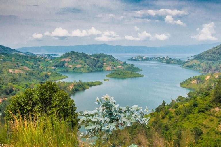 Rwanda Kibuye And Lake Kivu 711241681