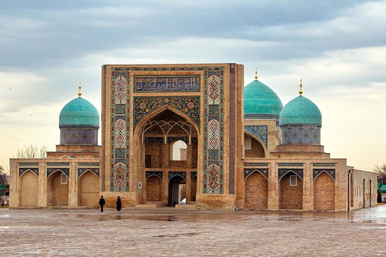 Uzbekistan Tashkent 185944379