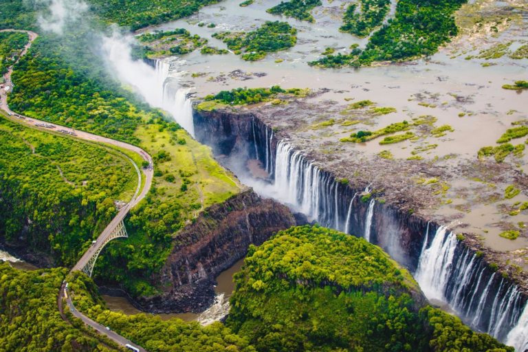 Zambia Victoria Falls 1079759942