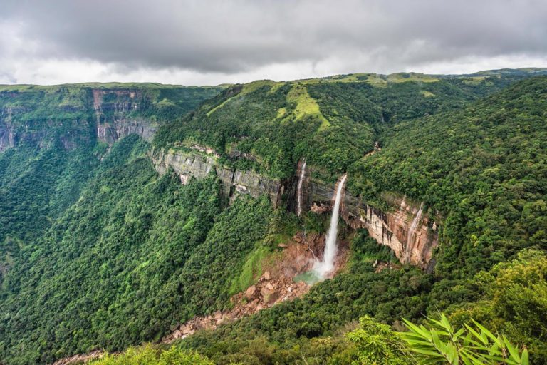 India Meghalaya Cherrapunji Nohkalikai Falls C202010247