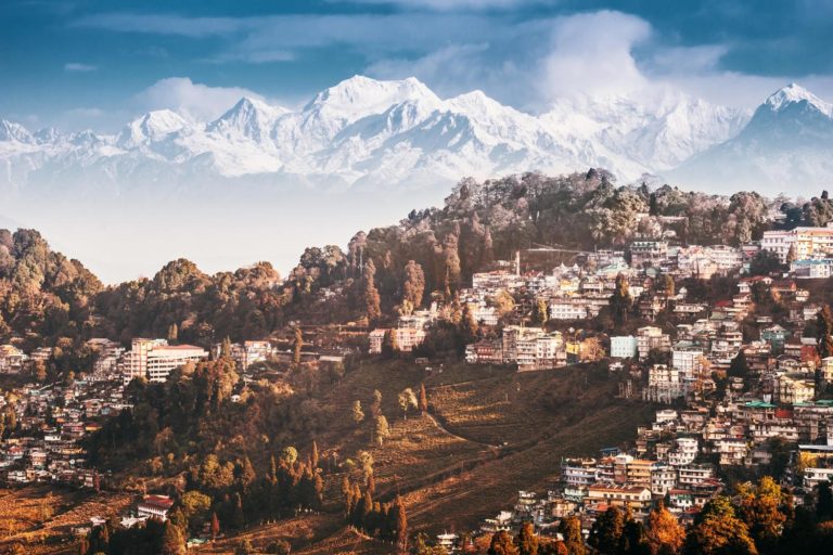 India West Bengal Darjeeling Cityscape C202010393
